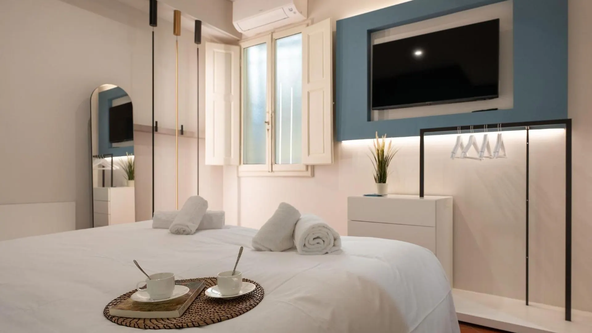 アパート Keys Of Italy - Vigna 8 Blu- Newly Renovated Elegant 2 Bedr - Great Central Location In フィレンツェ イタリア