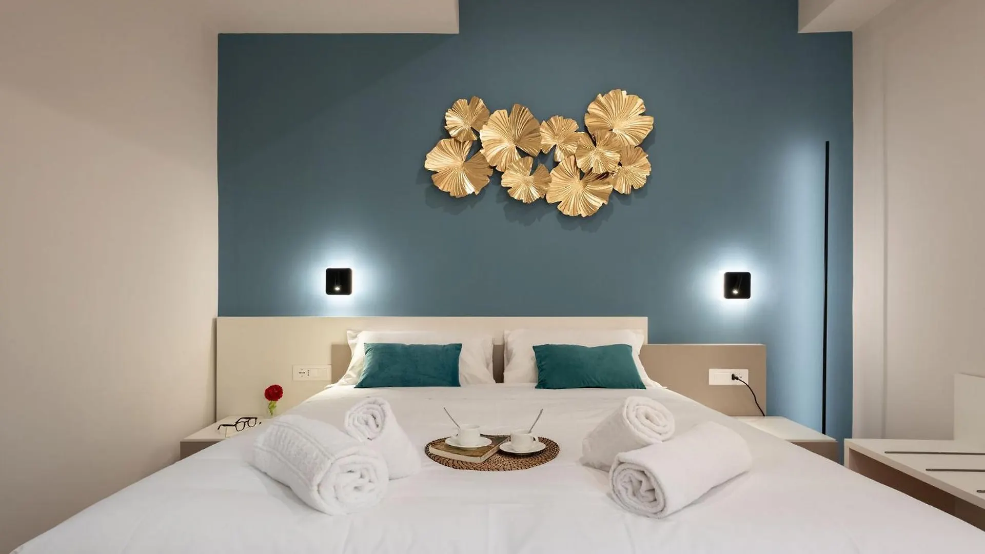 Keys Of Italy - Vigna 8 Blu- Newly Renovated Elegant 2 Bedr - Great Central Location In Florence Italy