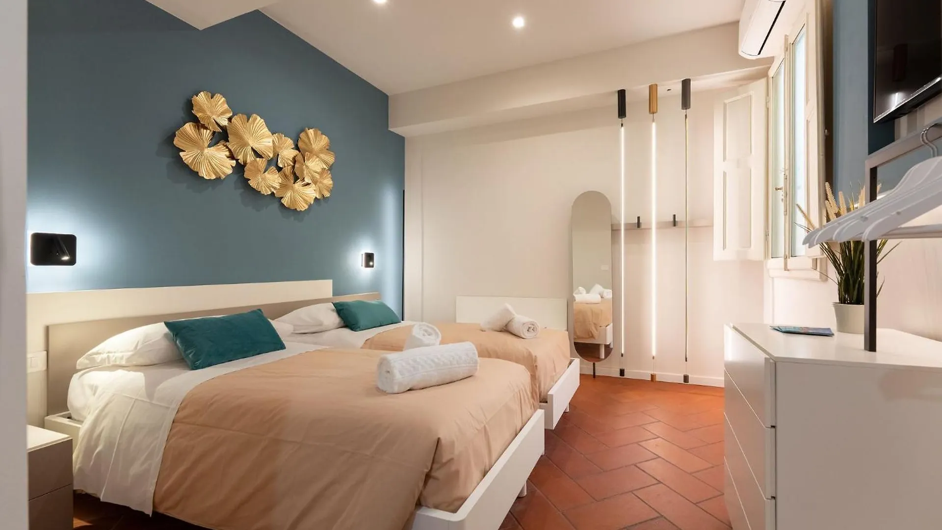 Keys Of Italy - Vigna 8 Blu- Newly Renovated Elegant 2 Bedr - Great Central Location In Florence Italy